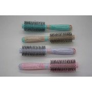 Гребінець №015А пл. 4кол. у кл. 60шт у кор. кругл. (22,5*4)см (240)